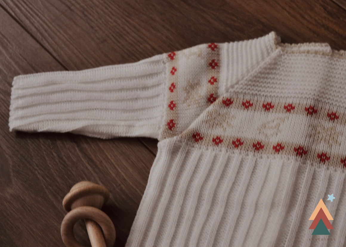 Newborn babyComing Home Outfit, baby snowflake layette, Baby girl take home romper