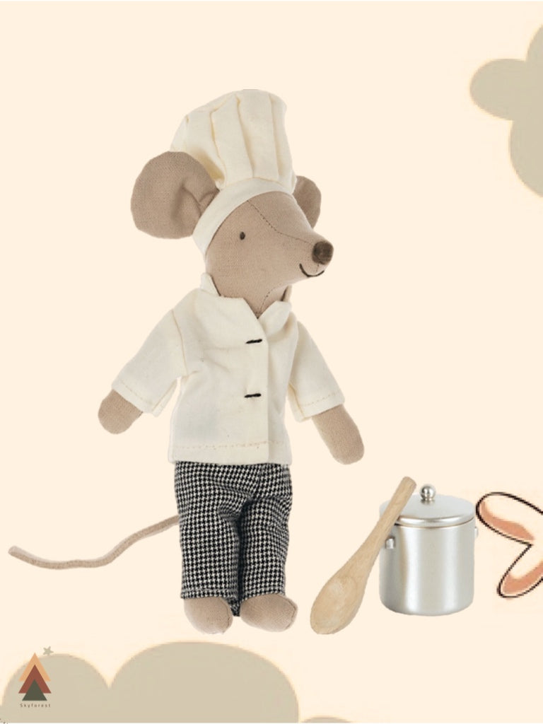 Maileg Royal family chef mouse with utensils