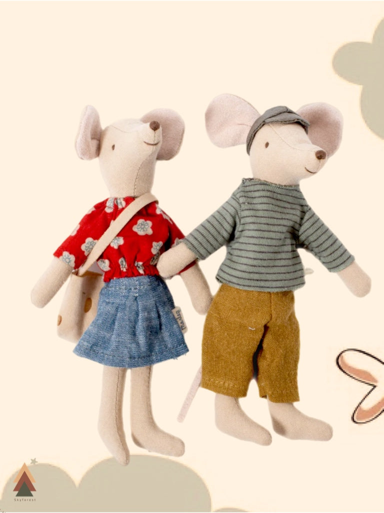 Maileg Mum and Dad mouse set